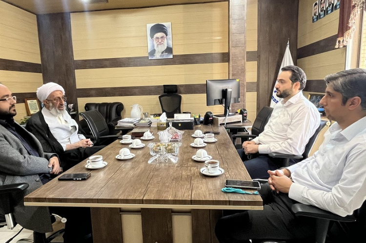 دیدار مسئول نهاد نمایندگی مقام معظم رهبری در دانشگاه امام (ره) با رئیس جهاددانشگاهی قزوین